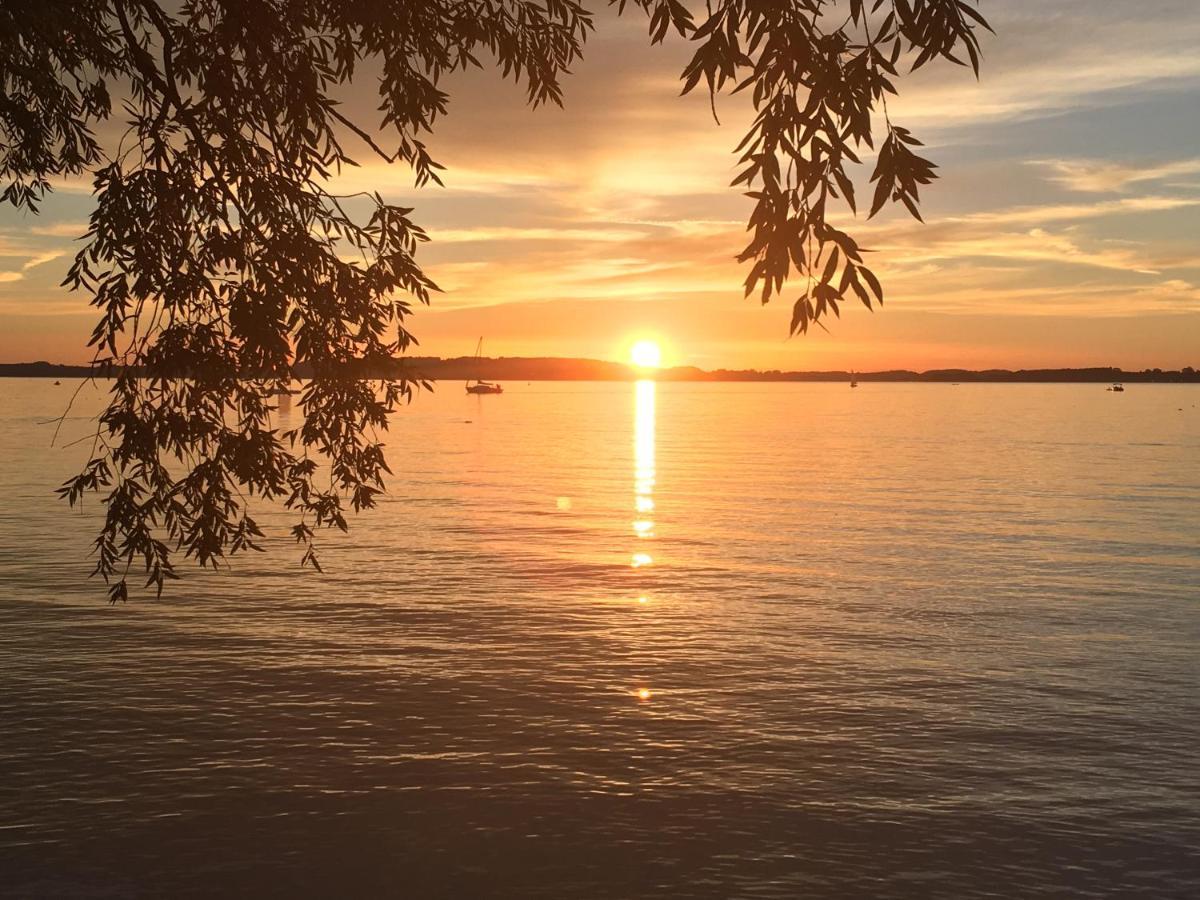 Ferienwohnung Am Chiemsee Ubersee Bagian luar foto